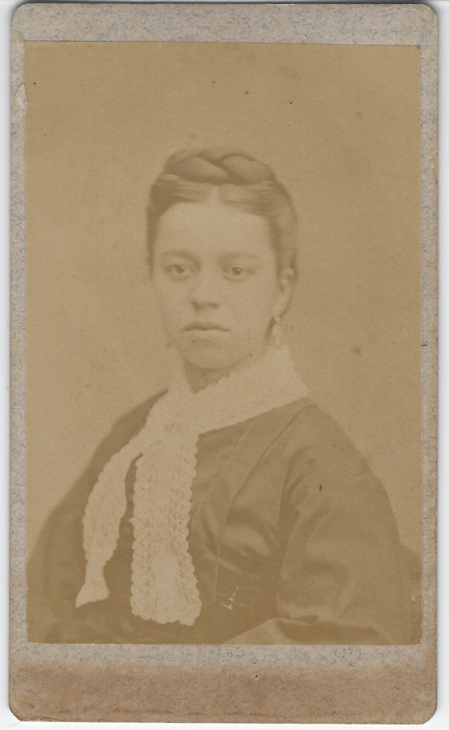 LJTP 100.429 - S. Root - cdv African American Woman - circa 1875